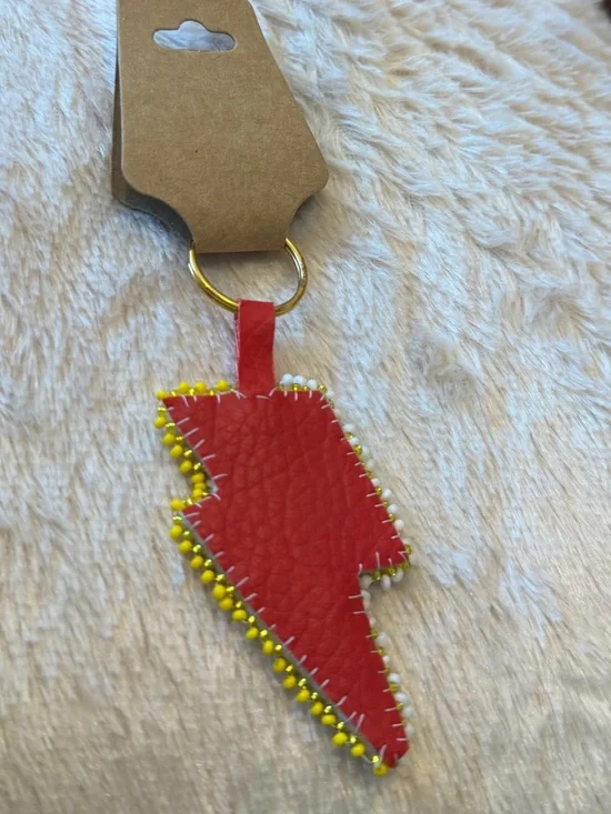 🪡Handmade Beaded Keychain ⚡️ - Picture 3 of 4